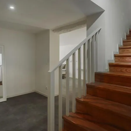 Duplex D. Infante D. Henrique Porto